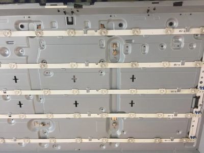 Лот: 10191003. Фото: 1. led подсветка D2GE-320SC0-R3 panel... Запчасти для телевизоров, видеотехники, аудиотехники