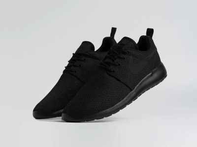 Лот: 5078572. Фото: 1. Кроссовки Nike Roshe Run. Кеды, кроссовки, слипоны