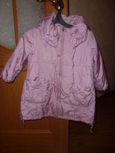 Лот: 4778076. Фото: 1. Продам демисезонный плащик на... Верхняя одежда