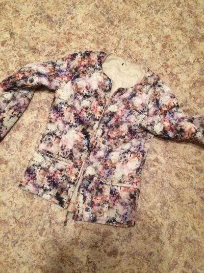 Лот: 9294498. Фото: 1. Продам куртку. Верхняя одежда
