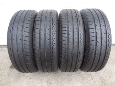 Лот: 18956858. Фото: 1. АвтоШины R15 205/70 Bridgestone... Шины