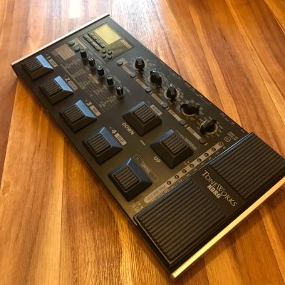 Лот: 10820981. Фото: 1. Гитарный процессор Korg AX3000G. Гитарные эффекты и комбоусилители