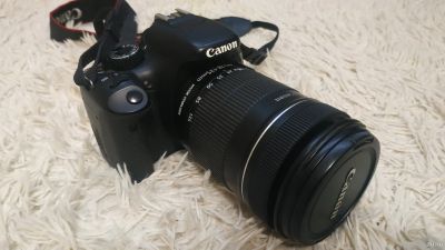 Лот: 18003006. Фото: 1. Зеркальный фотоаппарат Canon EOS... Цифровые зеркальные