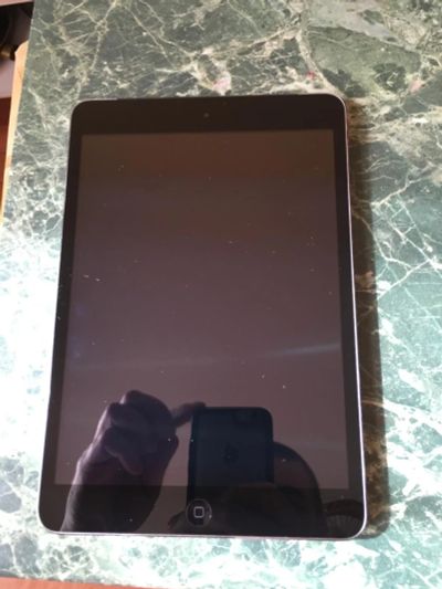 Лот: 7129537. Фото: 1. iPad mini wi-fi 3G 16g. Планшеты