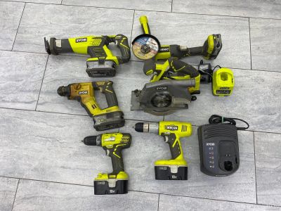 Лот: 17963139. Фото: 1. Набор электроинструментов Ryobi. Электроинструмент