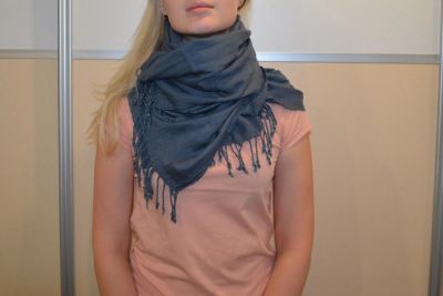 Лот: 8305109. Фото: 1. шарф цвета мокрый асфальт. Накидки, шали, палантины