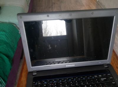 Лот: 8386093. Фото: 1. Ноутбук samsung R425. Ноутбуки