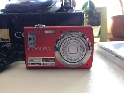 Лот: 11135179. Фото: 1. Фотоаппарат Nikon Coolpix S220. Цифровые компактные
