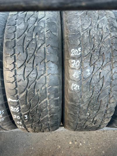 Лот: 24790966. Фото: 1. (2шт) 205-70-15 Bridgestone Dueler... Шины