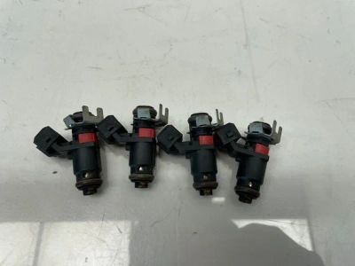 Лот: 22460329. Фото: 1. инжектор, форсунка Nissan Terrano... Двигатель и элементы двигателя