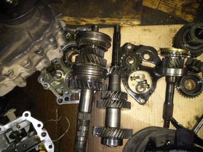 Лот: 15855843. Фото: 1. Коробка МКПП R2 mazda bongo nissan... Кузов