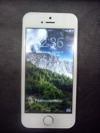 Лот: 3996941. Фото: 1. iphone 5s android 4.2.2. Смартфоны