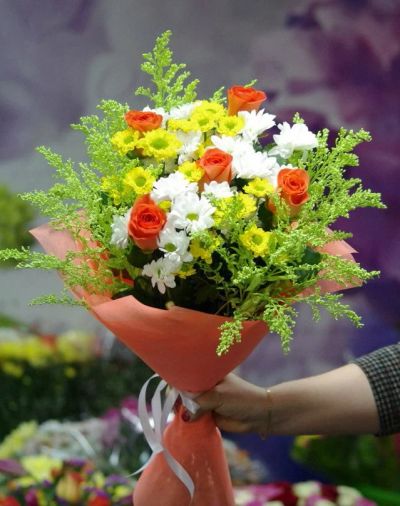 Лот: 7032218. Фото: 1. Сборный букет. Цветы на Щорса... Свежие цветы