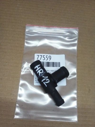 Лот: 21403845. Фото: 1. тройник Nissan Note E12. Двигатель и элементы двигателя