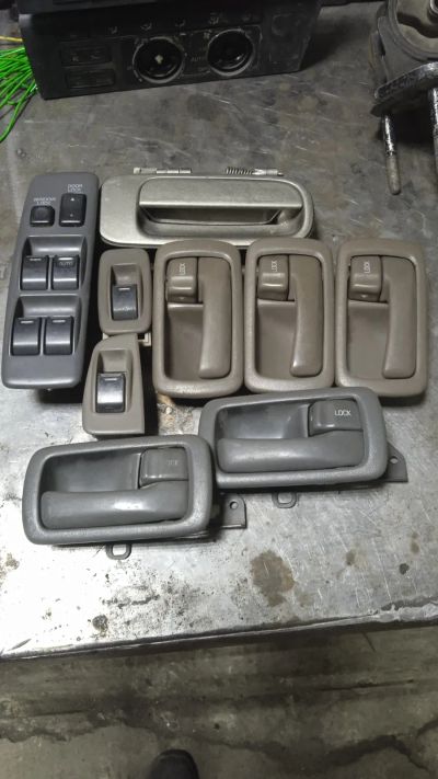 Лот: 21378070. Фото: 1. Запчасти Toyota Camry sv 30. Другое (автозапчасти)