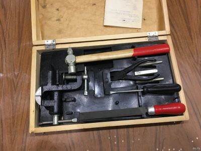 Лот: 13849430. Фото: 1. Набор в деревянном ящике. Сувенирные наборы