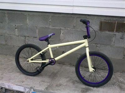 Лот: 1215758. Фото: 1. bmx mongoose culture 2011. Цена... Велосипеды