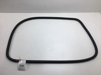 Лот: 20399037. Фото: 1. Уплотнитель стекла Toyota Estima... Кузов