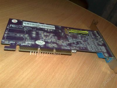 Лот: 1083408. Фото: 1. Видеокарта GeForce4 MX440 64 MB. Видеокарты
