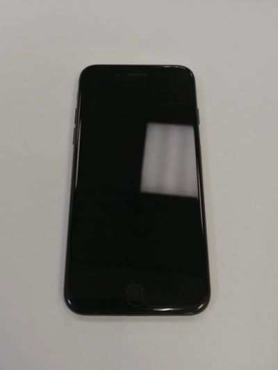 Лот: 17345176. Фото: 1. Apple iPhone 7 32Gb Jet Black... Смартфоны