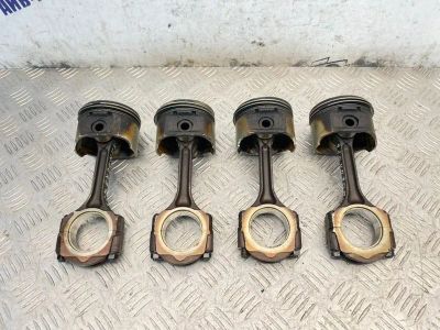Лот: 25366407. Фото: 1. Шатун с поршнем Renault Sandero... Двигатель и элементы двигателя