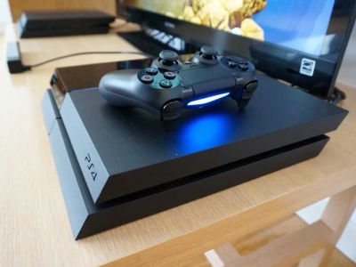 Лот: 14452920. Фото: 1. Playstation 4 500GB. Игровые приставки, консоли