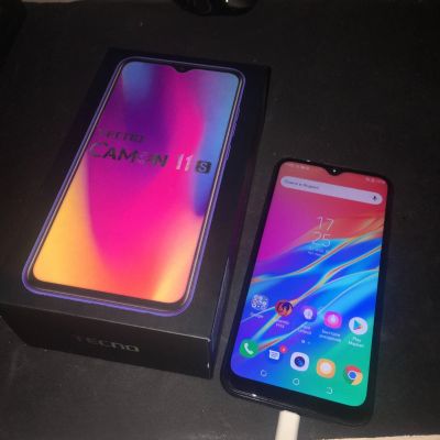 Лот: 16543797. Фото: 1. Camon 11s 32 ГБ Black. Смартфоны