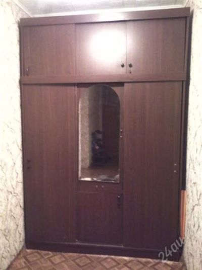 Лот: 1402757. Фото: 1. Шкаф с зерколом 1700 торг. Шкафы, шкафы-купе