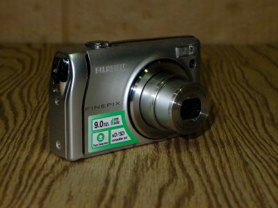 Лот: 8743360. Фото: 1. FujiFilm FinePix F47fd. Цифровые компактные