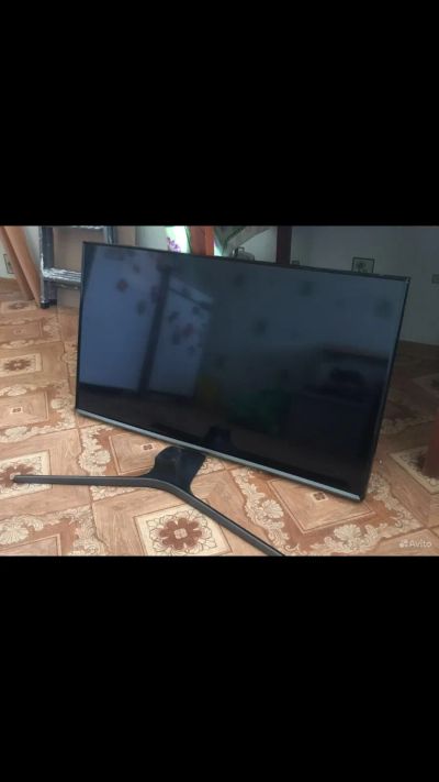 Лот: 19981487. Фото: 1. Телевизор Samsung 41 дюймов ue40j5530au. Телевизоры