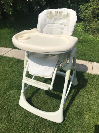 Лот: 14284121. Фото: 1. Стул для кормления happy baby... Стульчики для кормления