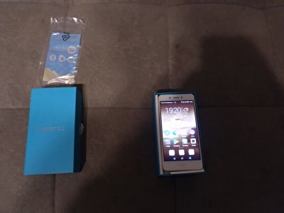 Лот: 12330629. Фото: 1. HONOR 6C. Смартфоны