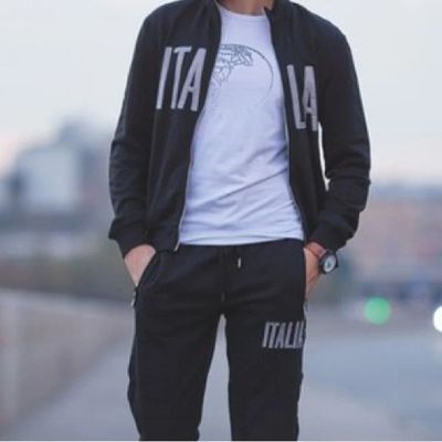 Лот: 5359737. Фото: 1. Костюм спортивный "D&G". Спортивные костюмы