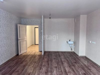 Лот: 25297968. Фото: 1. квартира , Красноярск улица Дубровинского... Квартиры, студии