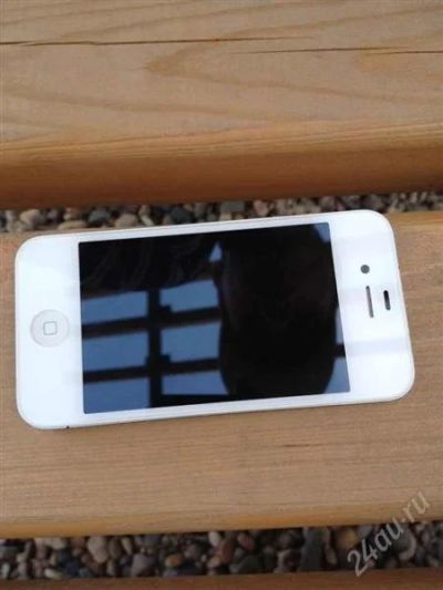 Лот: 2883781. Фото: 1. iphone 4 16gb белый. Смартфоны