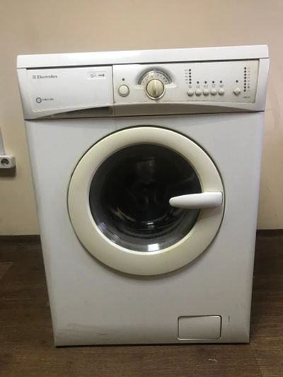 Лот: 19690576. Фото: 1. Стиральная машинка Electrolux. Стиральные машины
