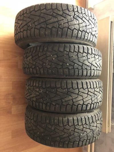 Лот: 12096310. Фото: 1. резина зимняя шипы Pirelli ice... Шины