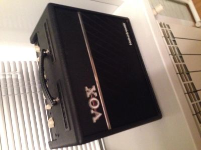 Лот: 4869597. Фото: 1. Комбо Vox VT30+. Гитарные эффекты и комбоусилители