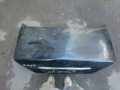 Лот: 4171571. Фото: 1. Крышка багажника Mercedes W124... Кузов