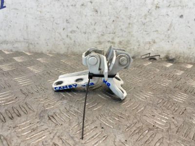 Лот: 25602895. Фото: 1. кронштейн двери Toyota Camry XV40. Двигатель и элементы двигателя
