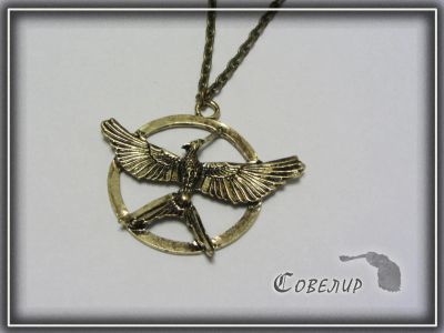 Лот: 5155282. Фото: 1. Подвеска Сойка-пересмешница... Кулоны, подвески