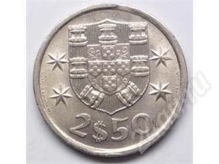 Лот: 200725. Фото: 1. Португалия. 2.50 эскудо 1980г... Европа