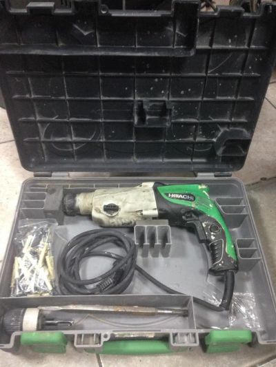 Лот: 4686360. Фото: 1. Продам перфоратор Hitachi DH22PH... Электроинструмент