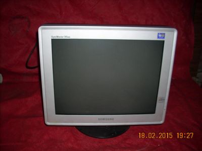 Лот: 5192106. Фото: 1. Монитор Samsung Sync Master 795MB... ЭЛТ-мониторы