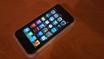 Лот: 3496936. Фото: 1. iPhone 4. Смартфоны