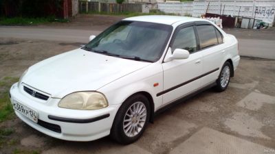 Лот: 15471685. Фото: 1. литье R15 4x100 ЦО 56.1 от Сивика... Шины на дисках