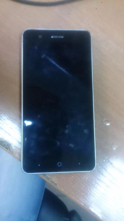 Лот: 11490101. Фото: 1. Телефон ZTE a510 (13639). Смартфоны