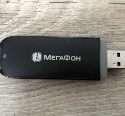 Лот: 19550019. Фото: 1. Модем MegaFon 3G. Маршрутизаторы (роутеры)