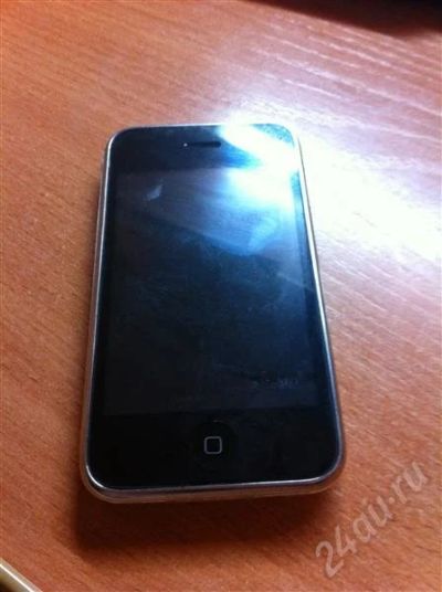 Лот: 728669. Фото: 1. Iphone 3G 16GB РСТ Хромированый. Смартфоны