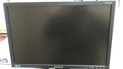Лот: 10924006. Фото: 1. Монитор Samsung S19C200. ЖК-мониторы